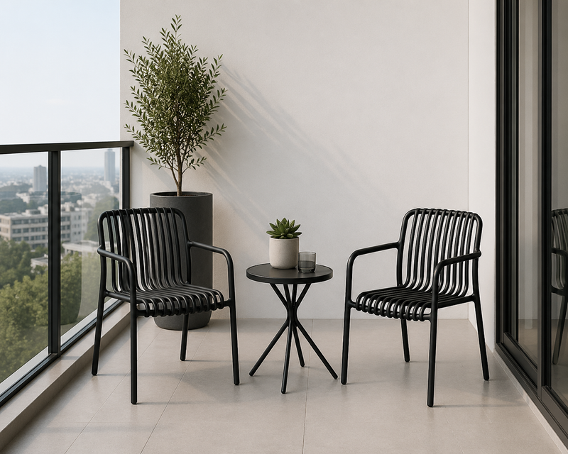 RADIUS Outdoor Table - black