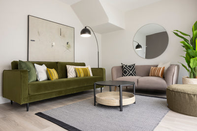 Etta Floor Lamp (Black)