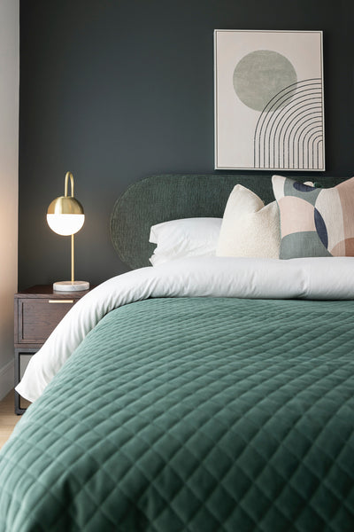 Luna Table Lamp (Gold)