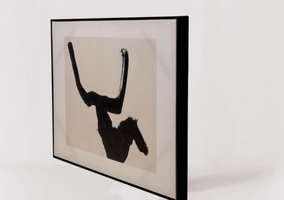 Float Black Frame 800x600