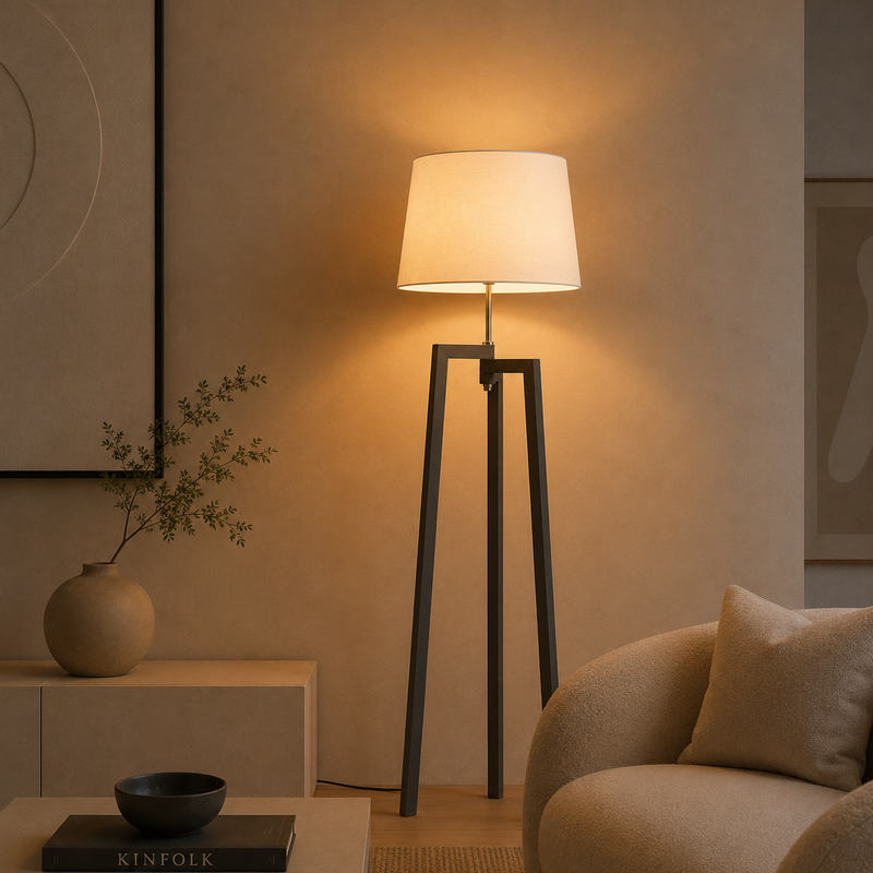 TRIPOD Wood Floor Lamp - black / grey